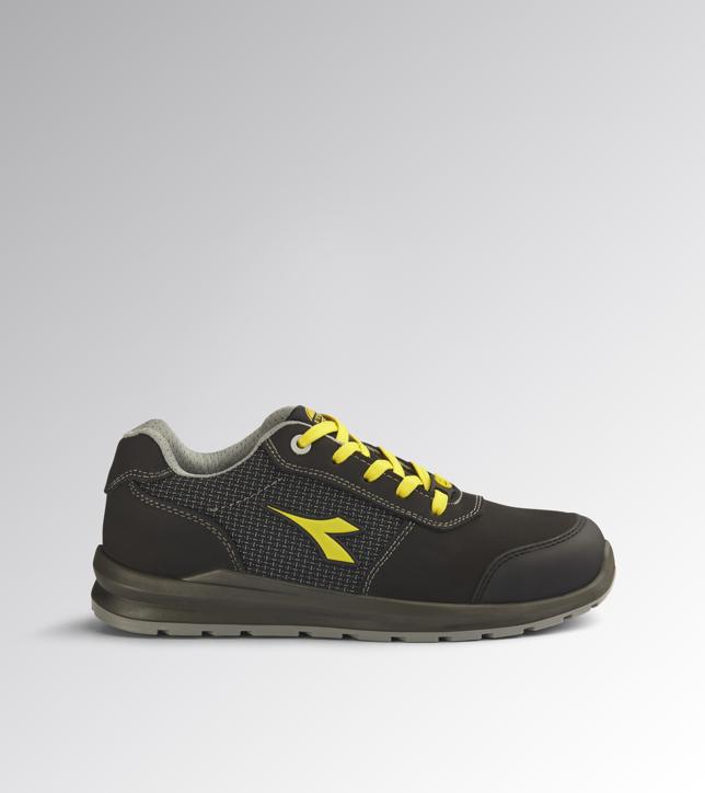 Calzature 701.182355