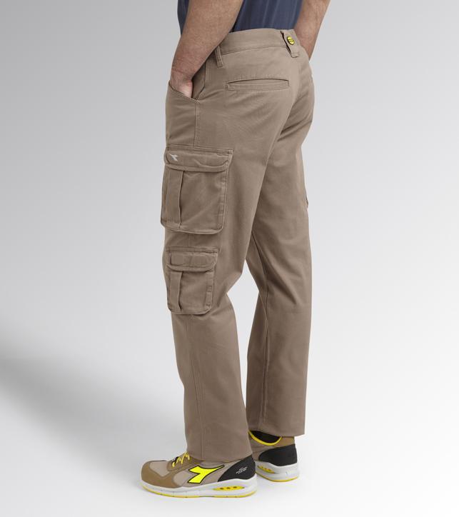 Pantaloni foto 3