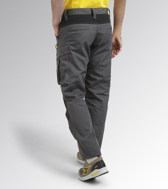 Pantaloni foto 3