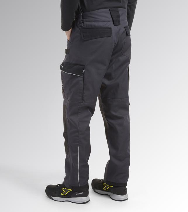 Pantaloni foto 3