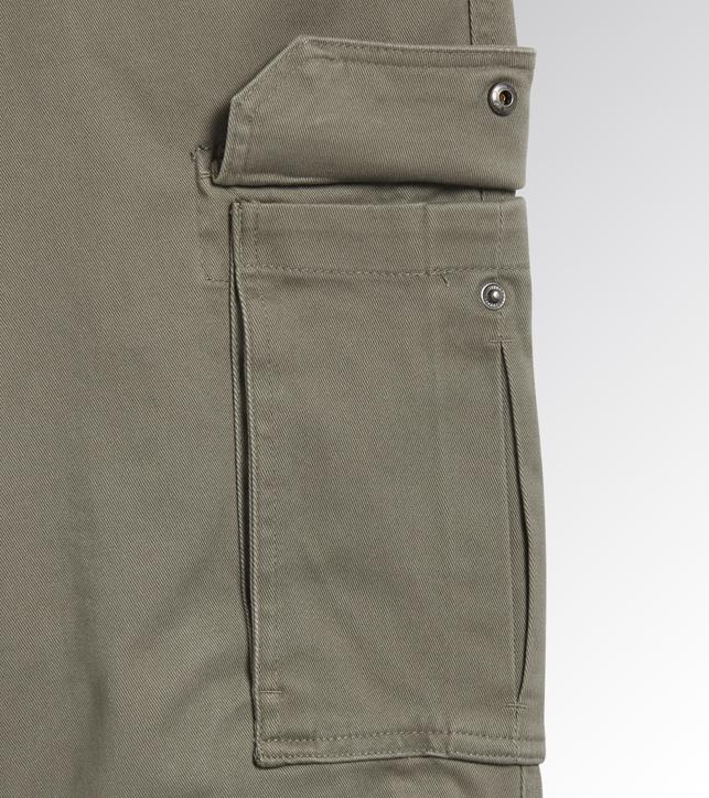 Pantaloni foto 2