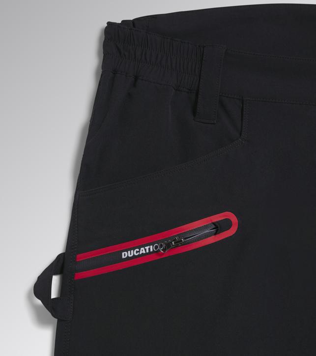 Pantaloni foto 4