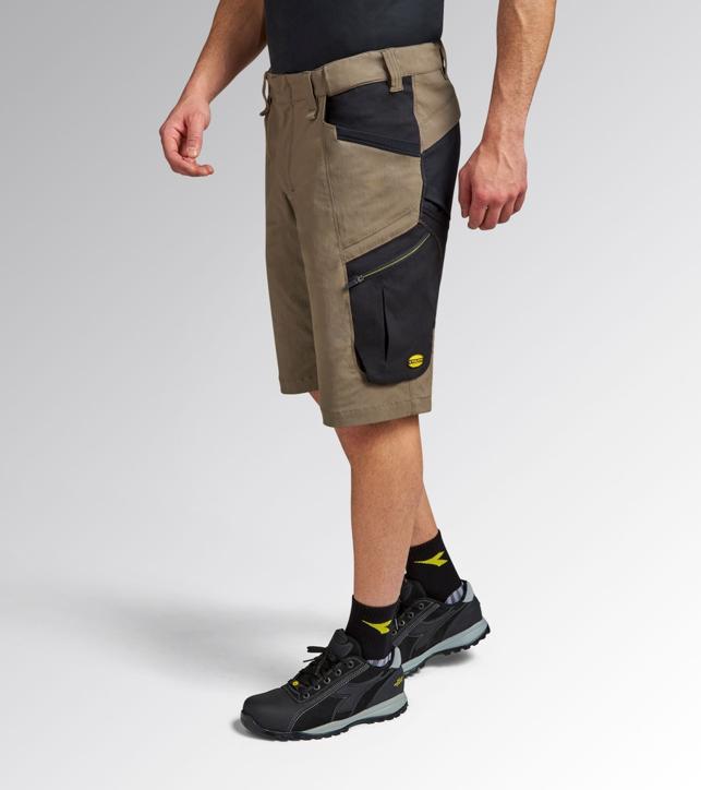 Pantaloni foto 2