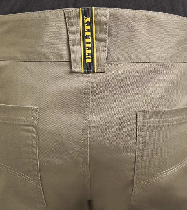 Pantaloni foto 12