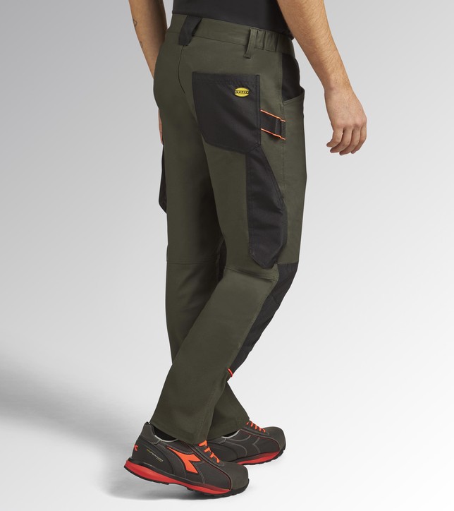 Pantaloni foto 3